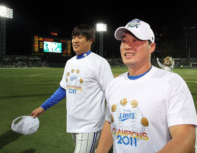 2011년 삼성에서 활약했던 정현욱(왼쪽)과 오승환. IS 포토