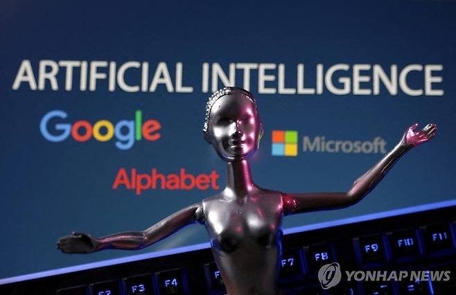 인공지능 관련 기업으로 분류되는 구글과 마이크로소프트(MS)가 견조한 실적을 보이자 AI 관려주들이 덩달아 주목 받고 있다.  로이터 연합