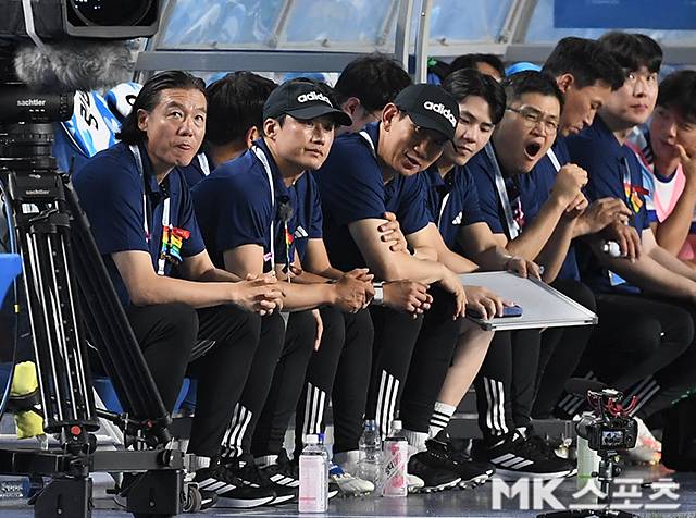 팀 K리그 코칭스태프. 사진=천정환 기자
