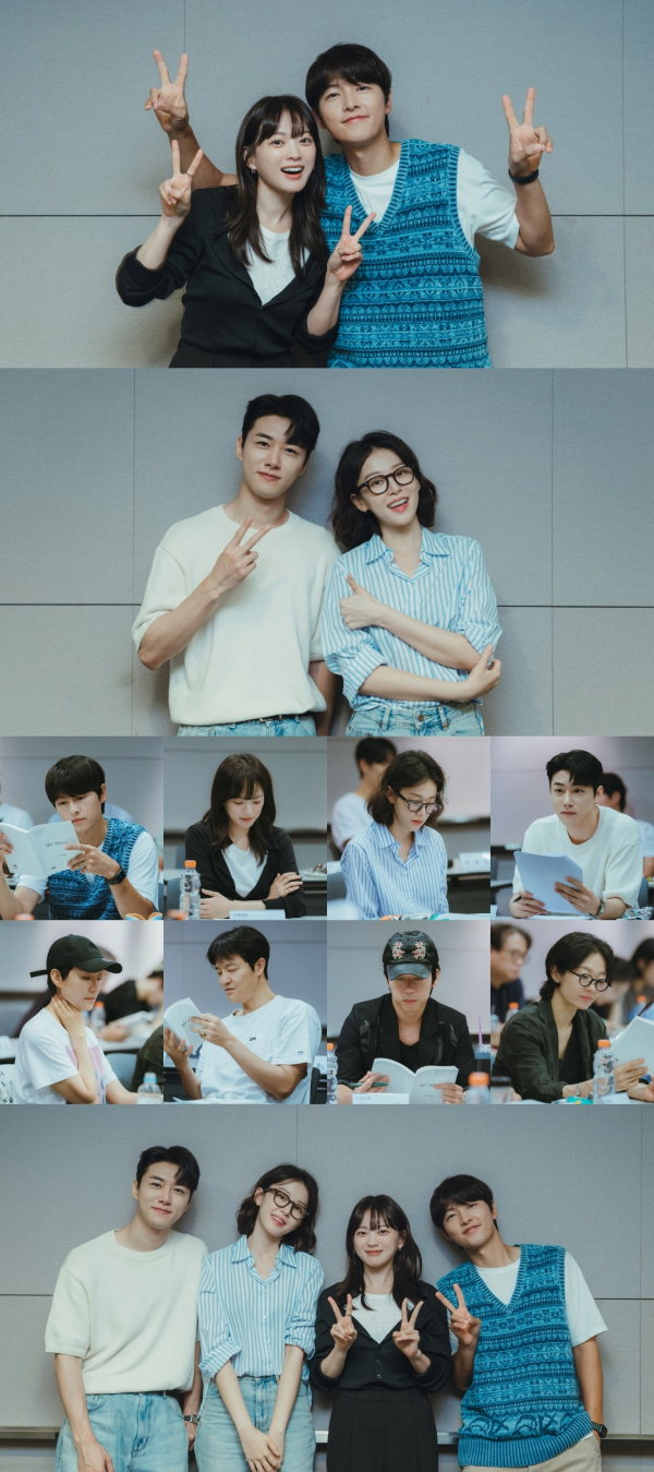 ‘마이 유스’ 송중기, 천우희, 이주명, 서지훈이 녹슨 감성을 깨우는 첫사랑 재회 로맨스로 돌아온다.