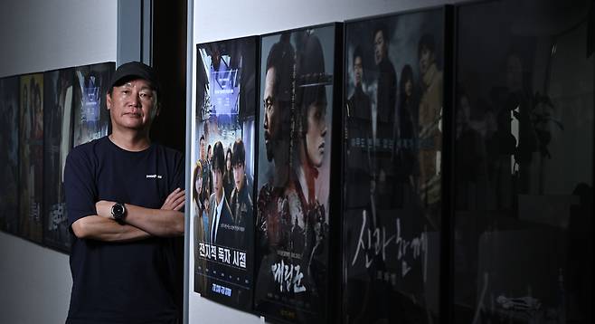 원동연 리얼라이즈픽쳐스 대표가 25일 오후 서울 강남구 리얼라이즈픽쳐스 본사에서 헤럴드경제와 인터뷰에 앞서 포즈를 취하고 있다. 임세준 기자