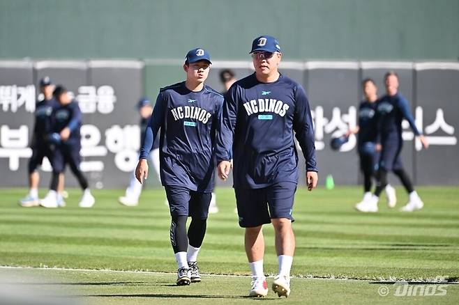 ▲ NC 선수가 된 최원준(왼쪽)과 이우성. ⓒ NC 다이노스