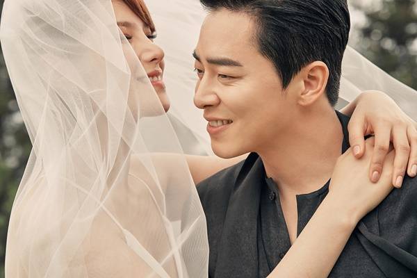 거미-조정석 부부. 사진|씨제스엔터테인먼트, JS컴퍼니