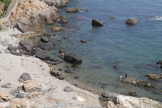 부산 영도구에 있는 비지정 해변 [부산해경 제공. 재판매 및 DB 금지]