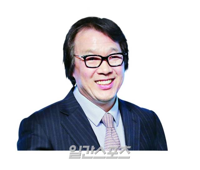 올 시즌을 마친 뒤 대구FC 자리에서 물러나겠다는 의사를 밝힌 조광래 대표이사. IS 포토