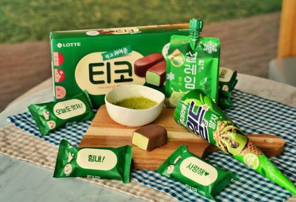 롯데웰푸드의 말차맛 월드콘, 설레임, 티코 제품 이미지. [사진=롯데웰푸드]