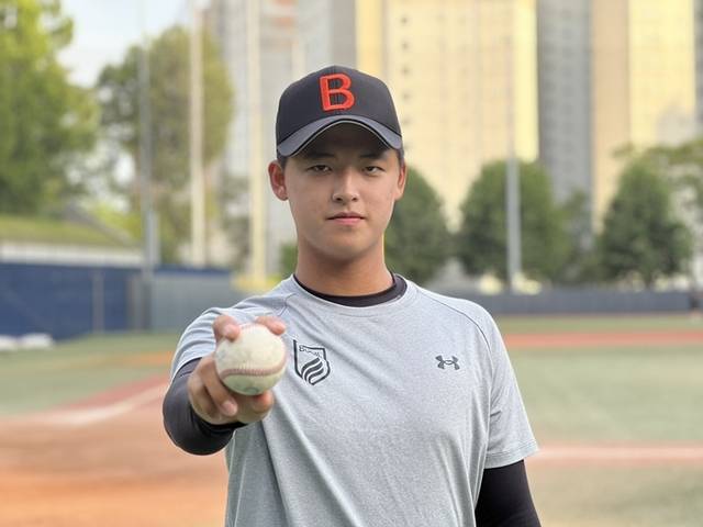 북일고의 박준현. 야반도주 제공