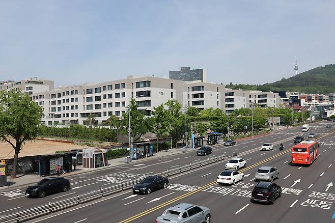 서울 용산구 한남동을 대표하는 고가주택 나인원한남의 모습. [연합]