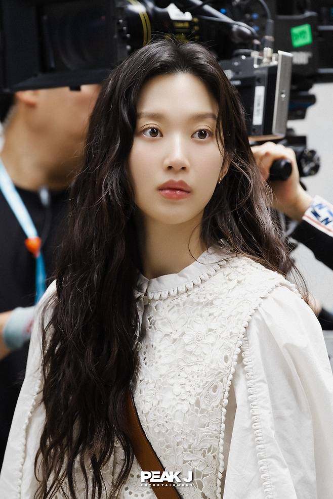 문가영. 사진 | 피크제이