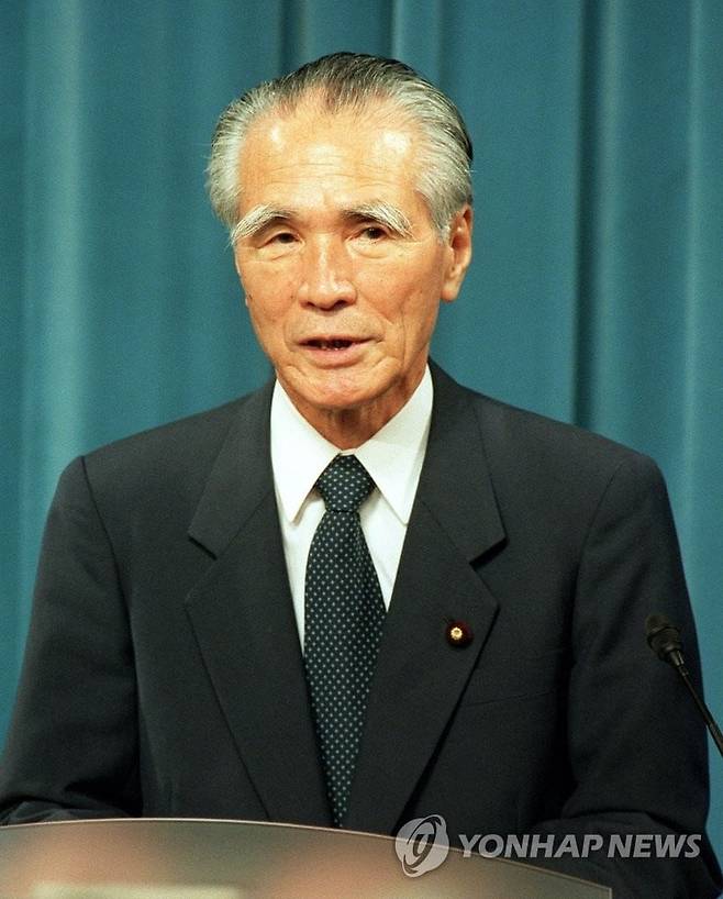 1995년 8월 15일 무라야마 담화를 발표하는 무라야마 전 총리 /연합뉴스