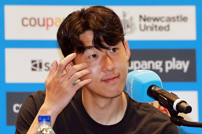 잉글랜드 프로축구 토트넘 손흥민이 2일 서울 영등포구 IFC 더포럼에서 열린 2025 쿠팡플레이 시리즈 기자회견에 참석해 있다. [연합뉴스]