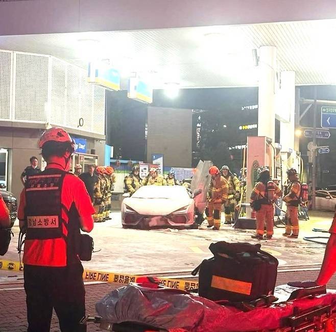 신사동 람보르기니 차량 화재 [사진 = 연합뉴스]
