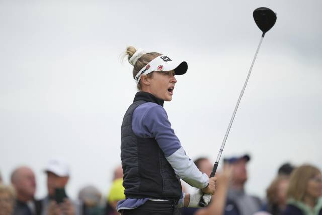 티샷을 한 뒤 공을 바라보고 있는 넬리 코르다. 사진 제공=AP연합뉴스