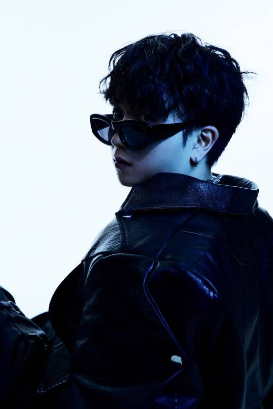 싱어송라이터 HO JUN.