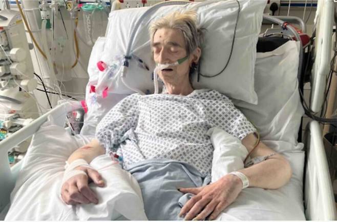 단순 열사병으로 쓰러져 병원에 실려간 아버지가 치명적 중증 질환을 잇따라 진단 받은 사연을 그의 아들이 기부플랫폼 고펀드미(Gofundme)를 통해 공유했다. [사진=고펀드미]