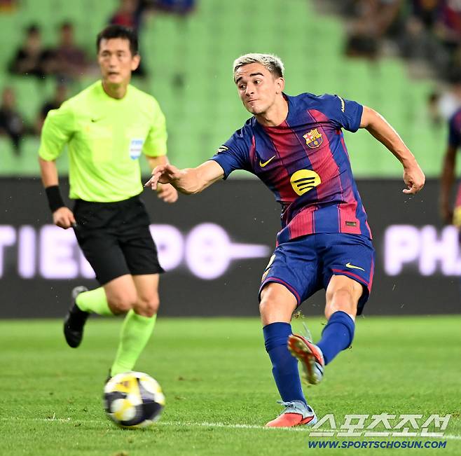 4일 대구스타디움에서 열린 FC바르셀로나와 대구FC의 경기, 가비가 전반 선제골을 터뜨리고 있다. 대구=허상욱 기자wook@sportschosun.com/2025.08.04/