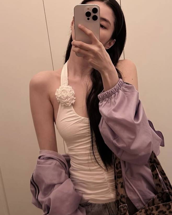 인스타그램 @xeesoxee