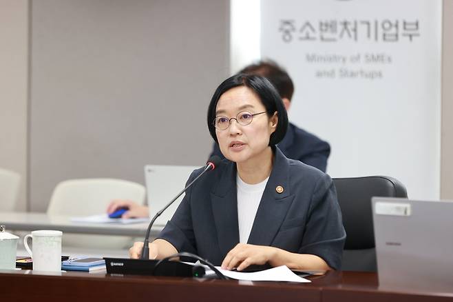 한성숙 중소벤처기업부 장관.