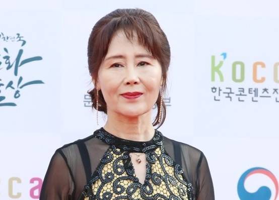 '짱구 엄마' 목소리를 연기한 강희선 성우. 중앙포토