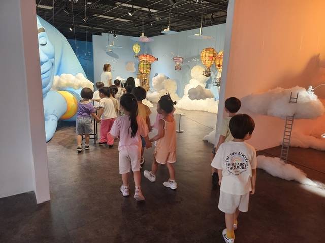 ▲ 홍천미술관이 오는 8월 31일까지 전시 중인 여름 기획전 ‘뭉게뭉게’ 展이 누적 관람객 1만명을 돌파했다.