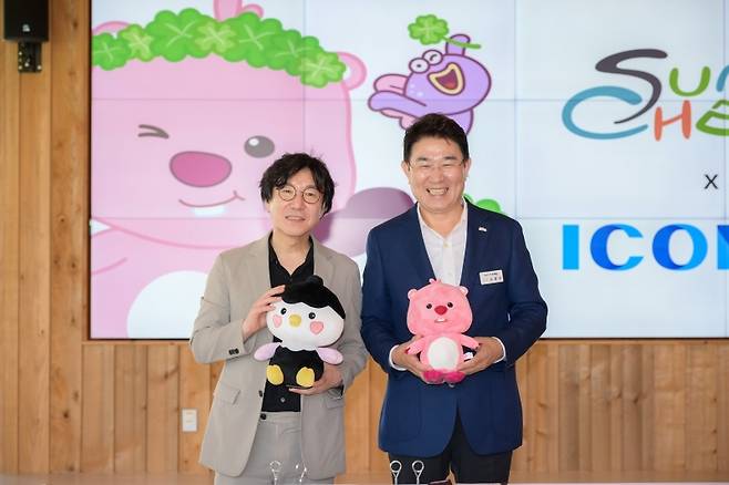 ▲ 전남 순천시가 글로벌 애니메이션 기업인 주식회사 아이코닉스와 IP 기반의 문화콘텐츠 산업 활성화를 위한 업무협약을 체결하는 모습 [전남 순천시]