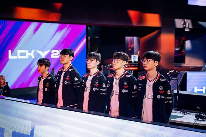 T1 선수단. 라이엇 게임즈 제공