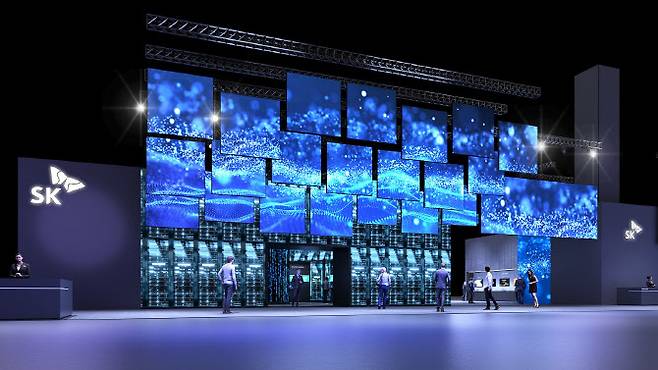 SK그룹이 지난 1월 CES 2025 전시관에 인공지능(AI) 데이터센터 운영 설루션을 담아낸 부스를 만들었다. [사진 = SK그룹]