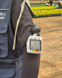 체감온도계 비치, 매일 2회 기록, 작업 기준 준수.