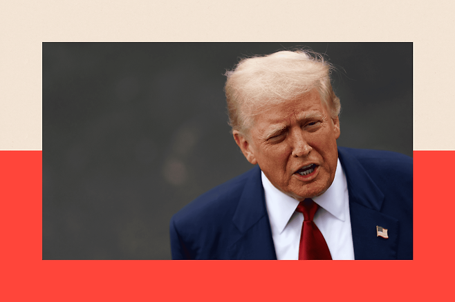 트럼프 대통령은 최후통첩을 전달하고, 새로운 대러 제재를 예고하는 한편 인도나 중국 같은 러시아의 무역 파트너를 겨냥하는 등 러시아에 대한 압박 수위를 높이고 있다