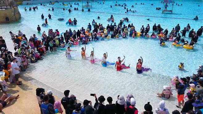 국내 대표 해양레저공간 웨이브파크, 여름맞이 특별 수중 콘텐츠 선보여