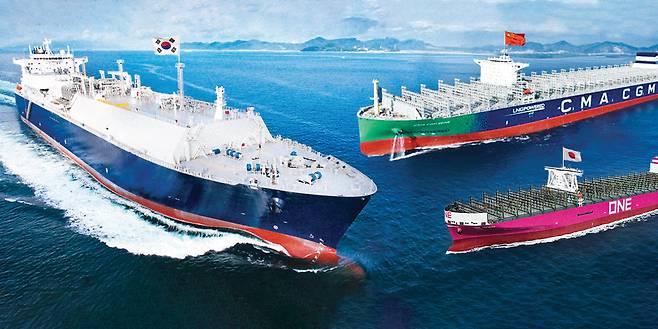 왼쪽부터 시계방향으로 삼성중공업 LNG 운반선, 중국 CMA-CGM의 LNG이중연료 컨테이너선, 일본 이마바리조선의 컨테이너운반선