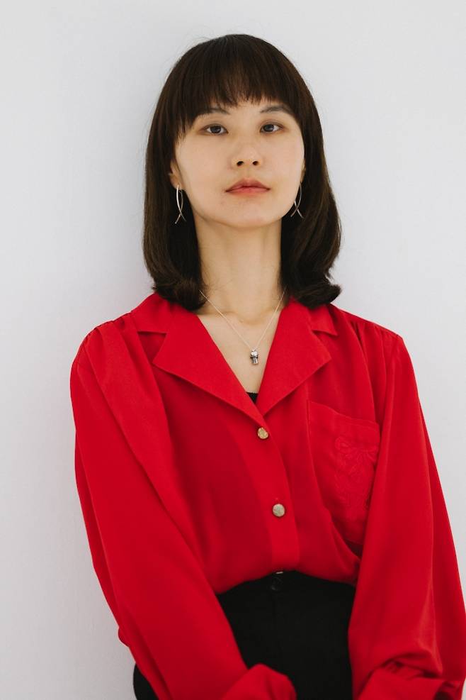 범유진 작가의 ‘오늘만 최애 변경’은 ‘아이돌 덕질’을 통해 세상을 배우는 열일곱살 고등학생 한수리의 이야기다. ⓒ베이보릿(허블) 제공