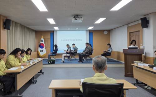 ◇강원지방병무청(청장:방경종)은 6일 대회의실에서 수송사고 위기대응 절차연습을 실시했다.