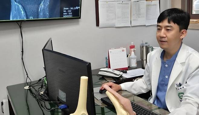 동천동강병원 김한욱 정형외과 전문의.