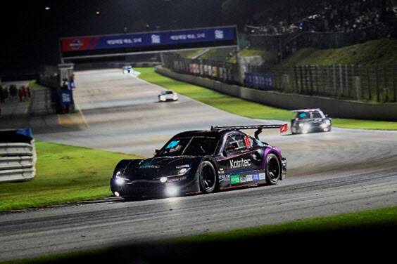 토요타 가주 레이싱 6000 클래스 4라운드 우승자 정의철. 사진=슈퍼레이스