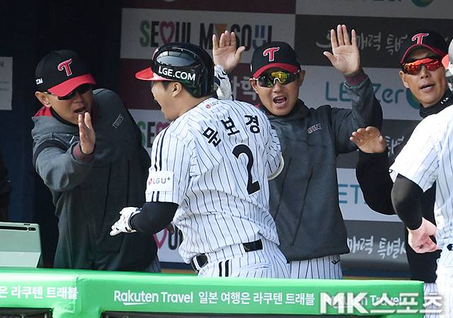 LG 문보경은 5일 잠실 두산전에서 역전 결승 3점포를 쏘아올렸다. 사진=천정환 기자