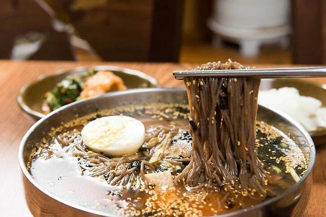 냉면값 상승은 단순히 원재료 문제가 아니다. 게티이미지