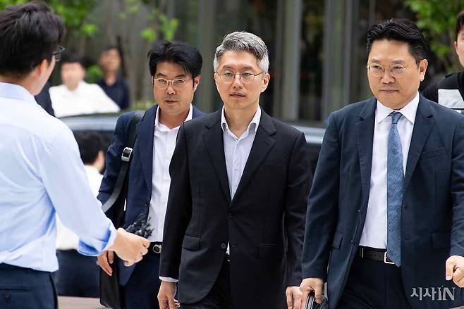 7월21일 류긍선 카카오모빌리티 대표가 김건희 특검 조사를 받기 위해 출석하고 있다. ⓒ시사IN 신선영