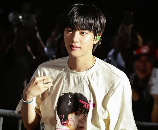 방탄소년단 진, 스타플래닛 '7월 아이돌 랭킹 1위'..5개월 연속 '기부요정'