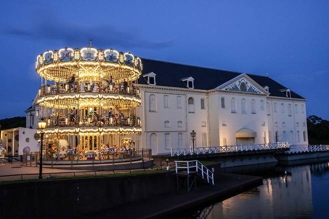 3층 높이의 회전목마 '스카이 카르셀 [사진/백승렬 기자]