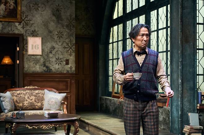 연극 '올드 위키드 송'에서 열연하고 있는 안석환 [나인스토리 제공]