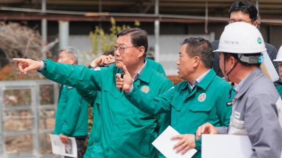 과학영농종합시설 건립 현장 점검.