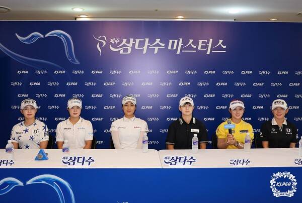 윤이나, 박성현, 방신실, 박현경, 고지우, 고지원, 황유민, 유현조 프로 등이 출전하는 2025년 한국여자프로골프(KLPGA) 투어 제12회 제주삼다수 마스터스. 공식 미디어 행사에 참석한 임진영, 고지우, 윤이나, 박성현, 박현경, 현세린 프로. 사진제공=KLPGA