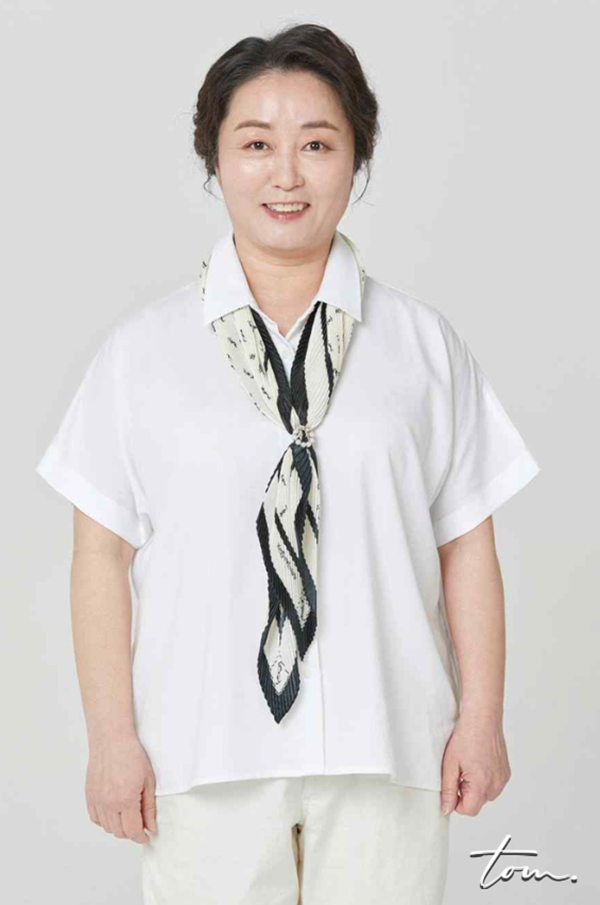 최근 ‘폭싹 속았수다’와 ‘서초동’에서 묵직한 존재감을 발산한 정은경이 JTBC 토일드라마 ‘에스콰이어: 변호사를 꿈꾸는 변호사들(이하 에스콰이어)’에 합류하며 따뜻한 감동을 이어갈 예정이다.