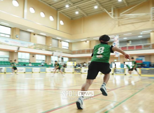2025 유·청소년클럽리그(i-League) 베이스볼5 서울권 리그 및 강습회에서 학생들이 리그를 치르고 있다.