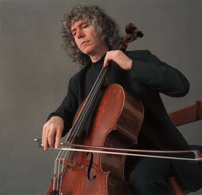 스티븐 이셜리스_Steven Isserlis_ⓒTom Miller.