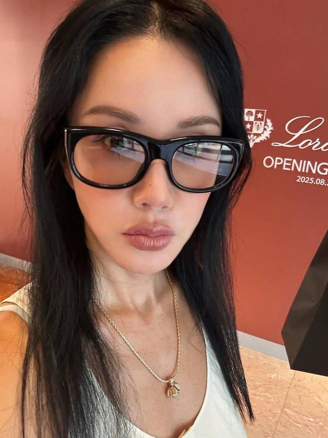 사진 = 엄정화 인스타그램