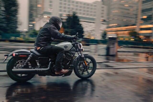 할리데이비슨 모터사이클 중 저렴한 모델인 나이트스터 2025년형. 가격은 9천999달러다. (사진=할리데이비슨)