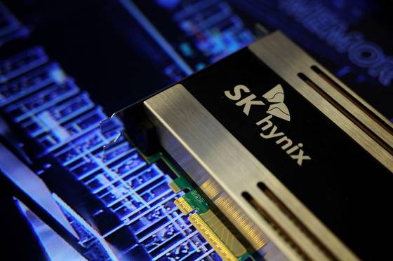 The logo of SK Hynix is pictured during the 26th Semiconductor Exhibition in Seoul on Oct. 23, 2024. [REUTERS/YONHAP]