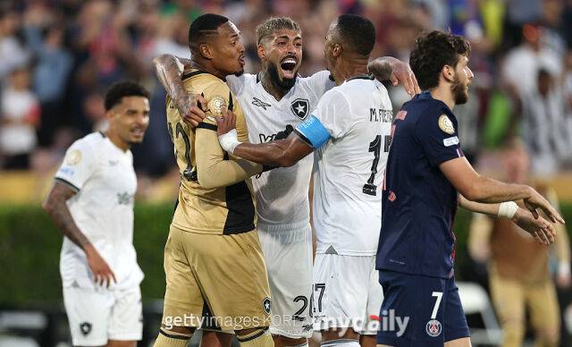 PSG 상대로 1-0 승리를 거둔 보타포구. /게티이미지코리아